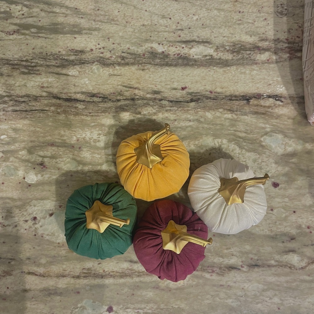 Fall Pumpkin Decor
